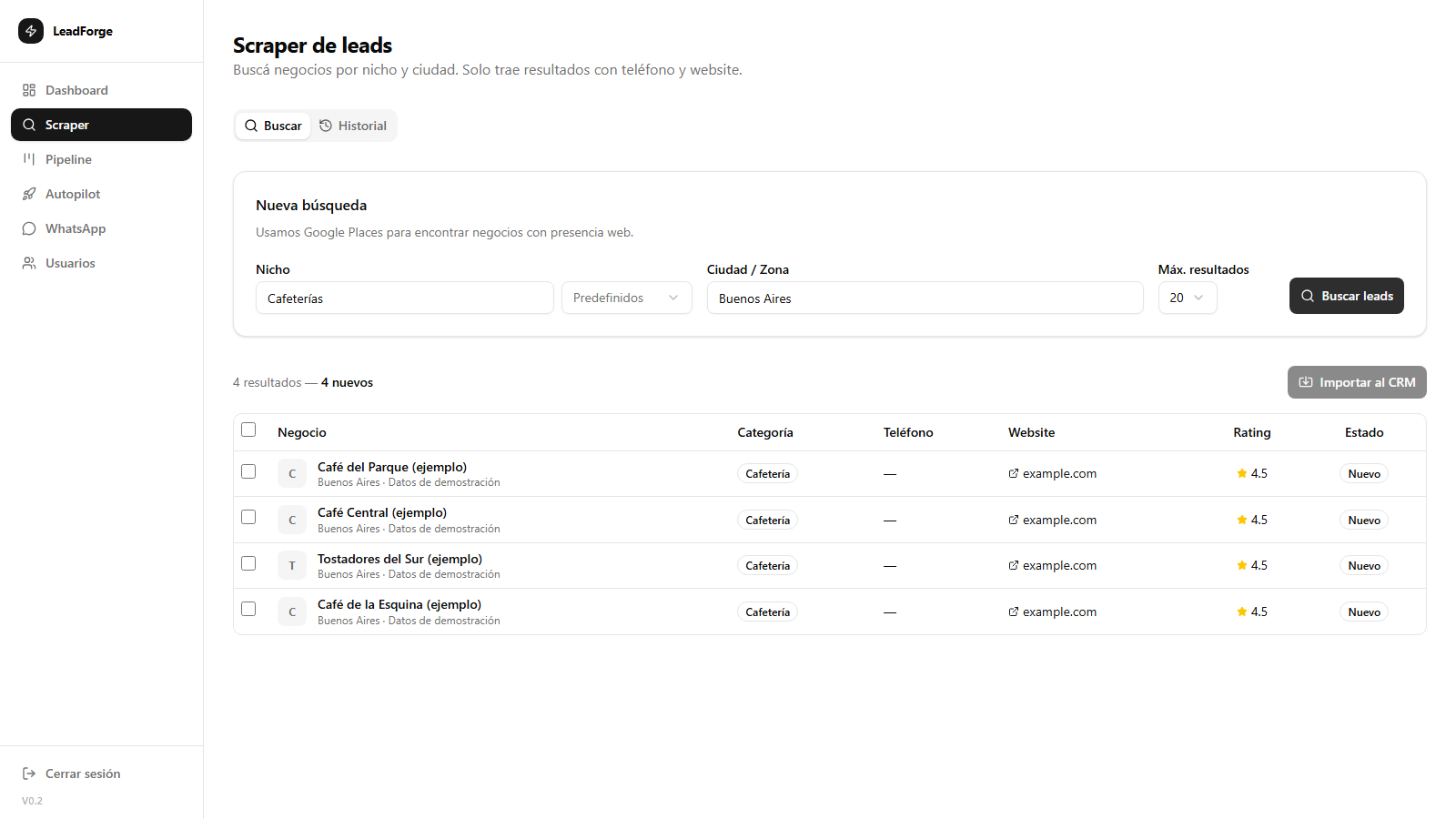 Scraper de LeadForge con una búsqueda de negocios y datos de ejemplo